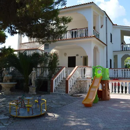 Πάρκο διακοπών Centro Turistico Ialillo